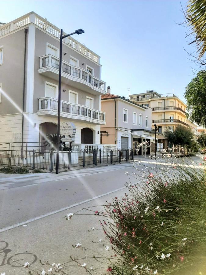 Residenza Mediterranea Apartments Rimini Exterior foto